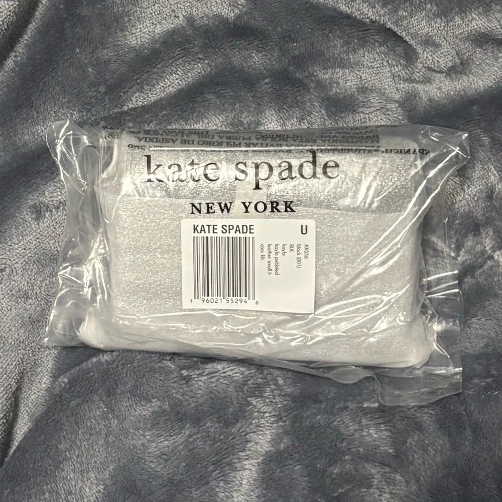 Kate Spade Black Wallet with Gold Accent - Picture 4 of 4